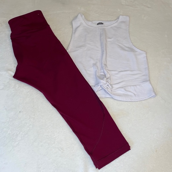 Cropped athletic leggings - Picture 1 of 2